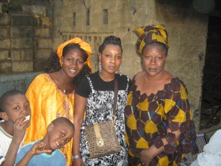 visite rendu  chez  toure  un pote   connu a bamako